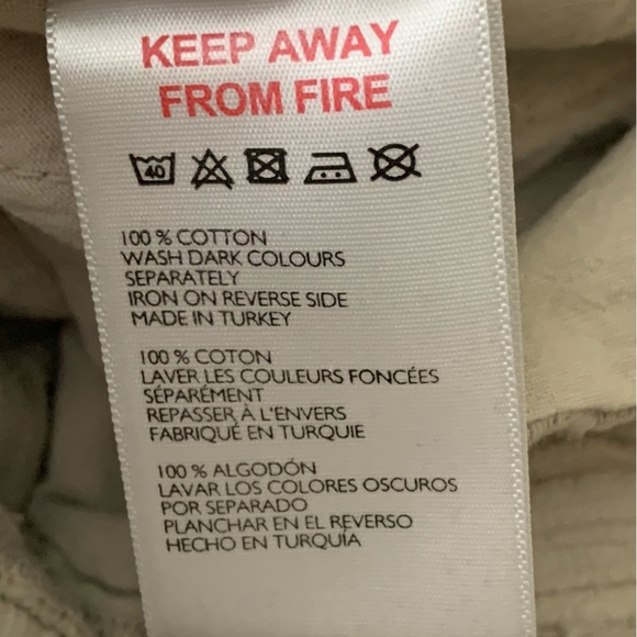 BDG Urban Outfitters Pleated Corduroy Pants - Picture 8 of 9